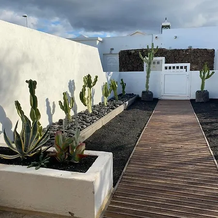 Apartment Casa Maria, Bonito Bungalow En Lanzarote *